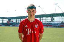 Bayern Sign 16 Year Old Barry Hepburn From Celtic