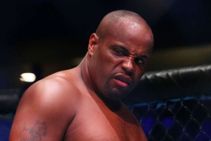 Daniel Cormier Posts Emotional Farewell To Ufc