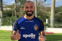 Isl Transfer News Chennaiyin Fc Retain Brazil Defender Eli Sabia For 2020 21 Season