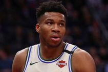 Giannis Antetokounmpo Bucks Urgent Nba Playoffs