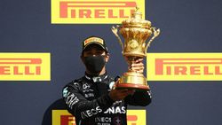 Hamilton Hunting History In Part Two At Silverstone