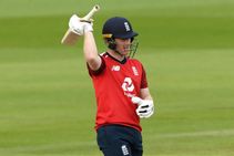 Eng Vs Pak 2nd T20i Morgan And Malan Star As England Beat Pakistan With Record Run Chase