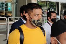 Ipl 2020 Ms Dhoni Arrives In Chennai Along With Fellow Chennai Super Kings Teammates To Resume Prac