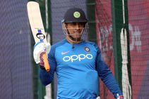 Msd Retires Dhoni S Contribution To Sport Unique Inspiring Sharad Pawar