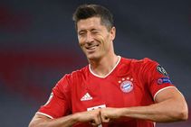 Champions League Bayern Munich 4 1 Chelsea 7 1 Agg Lewandowski Stars In Routine Win