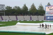 Eng Vs Pak 2nd Test Day 3 Highlights England And Pakistan Frustrated By Rain In Gloomy Southampt