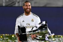 Sergio Ramos Play Until 40 Rafael Van Der Vaart Europa League Trophy Tour