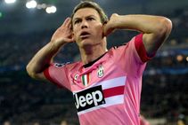 Former Juventus And Arsenal Defender Lichtsteiner Retires From Football