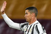 Cristiano Ronaldo Double Roma 2 2 Juventus Serie A