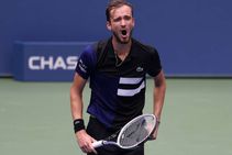 Us Open 2020 Medvedev Powers Into Semi Finals Winning Russian Roulette