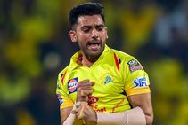 Ipl 2022 Injured Deepak Chahar May Miss Ipl 15 Will Suresh Raina Return To Chennai Super Kings