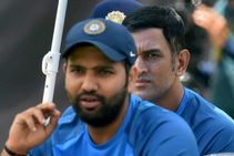 Ipl 2020 Mi Vs Csk Rohit Sharma Vs Ms Dhoni Who Is Better Captain Batsman Check These Stats