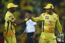 Ms Dhoni Already Thinking About Deciding Chennai Super Kings Future Captain Dwayne Bravo