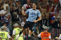 Three Clubs That Should Move For Star Striker Edinson Cavani On A Free Transfer