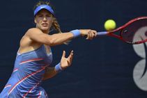 Eugenie Bouchard Roars Back To Upset Kuznetsova In Istanbul