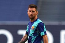 Rumour Has It Lionel Messi Agrees 700m City Deal Barcelona Meeting