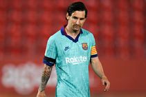 Lionel Messi Stays At Barcelona Cristiano Kobe Sports Biggest U Turns