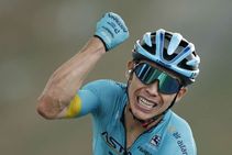 Tour De France Lopez Wins Stage 17 As Roglic Tightens Grip On Yellow Jersey