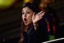 Ipl 2020 How Handsome Sakshi Reacts As Ms Dhoni Returns To Action After 437 Days