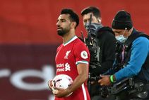 Jurgen Klopp Congratulates Mohamed Salah Liverpool Hat Trick Against Leeds United