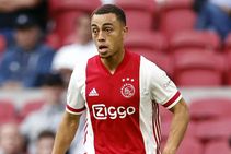 Rumour Has It Ajax Dest Bayern Munich Barcelona Bayern Spurs Skriniar Inter