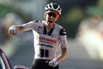 Tour De France Kragh Andersen Takes Second Stage Win Ahead Of Decisive Time Trial On Saturday For Roglic And Pogacar