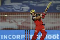 Virat Kohli Explains Why Ab De Villiers Batted At No 6 Against Kings Xi Punjab