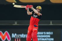 Ipl 2020 Rcb Vs Kkr Match 28 1st Innings Ab De Villiers Powers Royal Challengers Bangalore To 