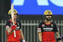 Ipl 2020 Rcb Vs Kkr Match 28 Highlights Ab De Villiers Bowlers Guide Royal Challengers Bangalor