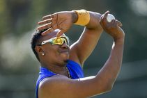 Big Blow For Chennai Super Kings Dwayne Bravo To Miss Rest Of Ipl 2020 With Groin Injury