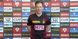 Ipl 2020 Kolkata Knight Riders New Captain Eoin Morgan Hails Dinesh Karthik For Keeping Team Ahead