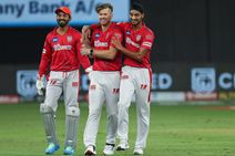 Ipl 2020 Sunil Gavaskar Praises Kxip Captain Kl Rahul Coach Anil Kumble S Fighting Spirit