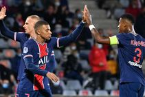 Paris Saint Germain Thrash 10 Man Nimes 4 0 Ligue 1 Report