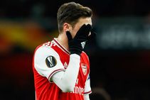 Mesut Ozil Left Out Arsenal Europa League Squad
