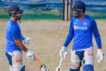 Rishabh Pant Or Kl Rahul Lara Pick For India Wicketkeeper Slot After Dhoni Retirement