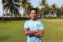 Isl 2020 21 Mumbai City Fc Announce The Signing Of Defender Tondonba Singh