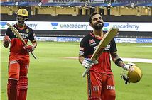 Ipl 2020 Mike Hesson Says Rcb Skipper Virat Kohli Showed His Class