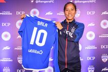 Isl 2020 21 Bala Devi Wishes Kolkata Giants Have Womens Derby