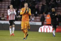 The Three Sides Interested In Manchester United Keeper Dean Henderson