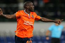 Istanbul Basaksehir 2 1 Manchester United More Pressure On Solskjaer Unbeaten Away Run Ends