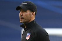 Diego Maradona Dies Diego Simeone A Myth Leaving Us Atletico Madrid