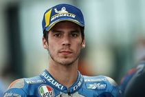 Motogp 2020 Mir Feeling The Pressure As Thrilling Title Race Heads To Valencia