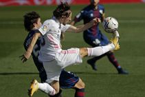 La Liga On Social Media Clubs Join The Fun As Twitter Launches Fleets