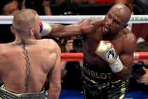 Floyd Mayweather Logan Paul Same Treatment Muzzled Conor Mcgregor