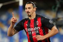 Milan Napoli Serie A Report Ibrahimovic Goal Lifts Rossonerti Back Into Top Spot