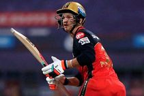 Ipl 2020 Rcb Have Issues At The Top Of The Order Brad Hogg