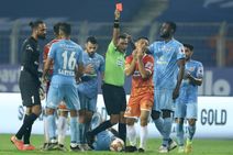 Isl 2020 21 Fc Goa S Redeem Tlang Show Caused By Aiff