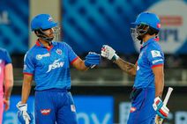 Ipl 2020 Dc Vs Rcb Match 55 Four Players Close In On 500 Runs For The Season