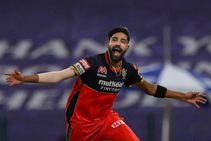 India Vs Australia Adam Gilchrist Apologises To Mohammed Siraj Navdeep Saini For Slip Of Tongue