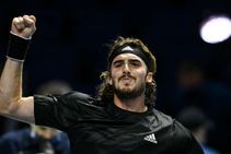 Tsitsipas Beats Rublev Atp Finals London Thiem Through Nadal